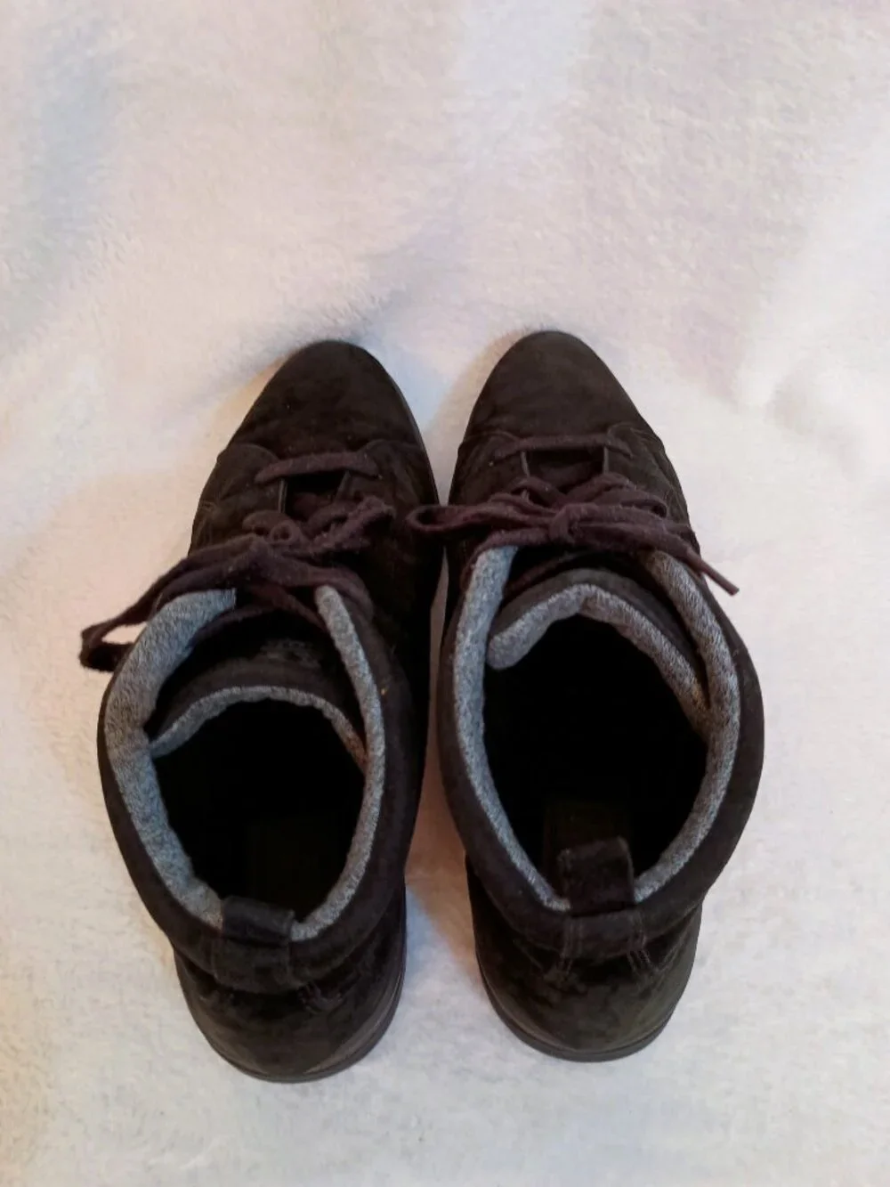 NWOB Vintage BOKS Reebok Black Suede Ankle Sneakers Boots Women's Size 10